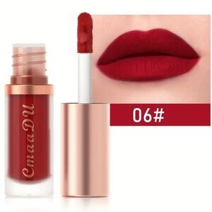 (Only $6 in bundle of 5 or more) 💋 Cute Miniature Lippie!/#6 💋